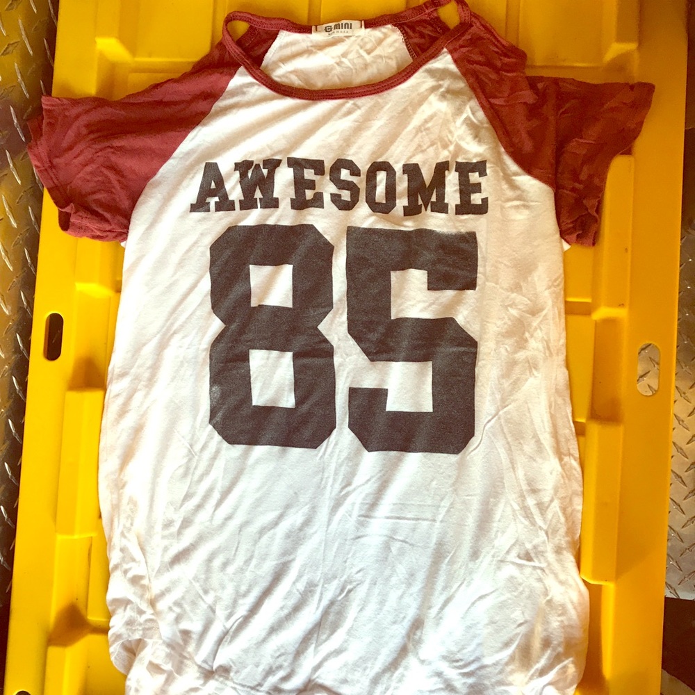 Cute jersey style top